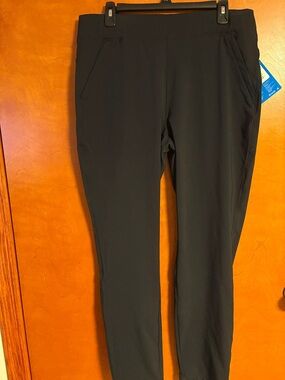 Columbia Black Anytime Pull-On Pant
